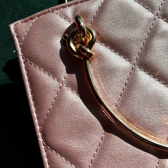 Pink Quilted mini Handbag by Badgley Mischka - Picture 6 of 14